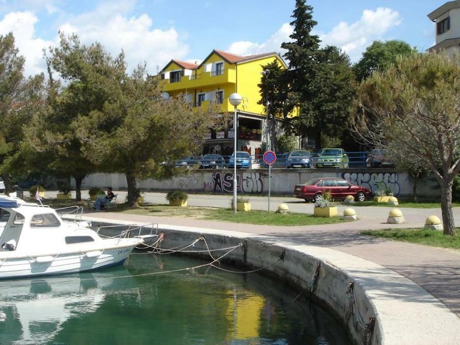 Pansion Ribica Hotel Crikvenica Exterior photo