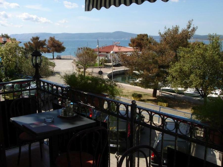 Pansion Ribica Hotel Crikvenica Exterior photo